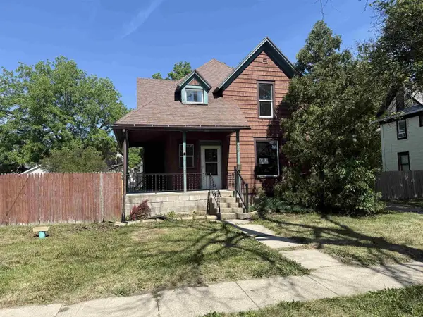 1030 Prairie Avenue, Beloit, WI 53511