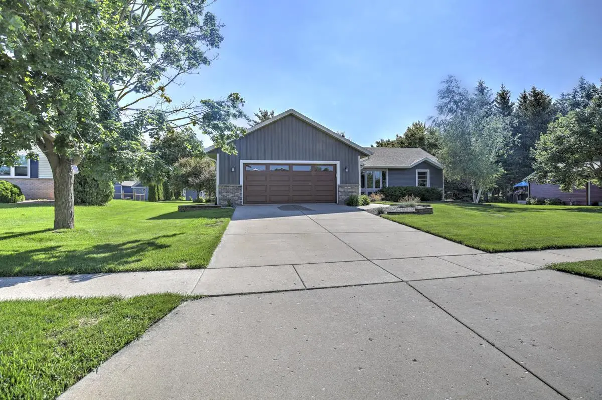 558 Spencer Drive, Evansville, WI 53536 - #1