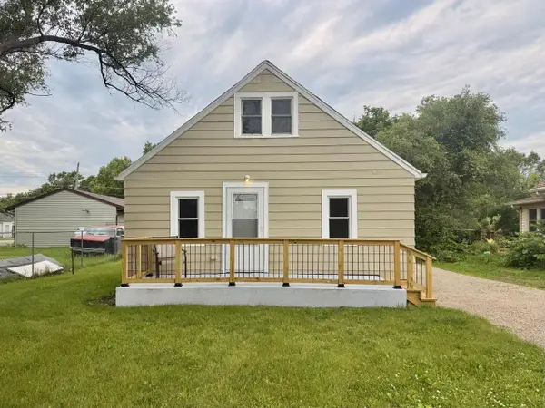 2002 S Harrison Avenue, Beloit, WI 53511