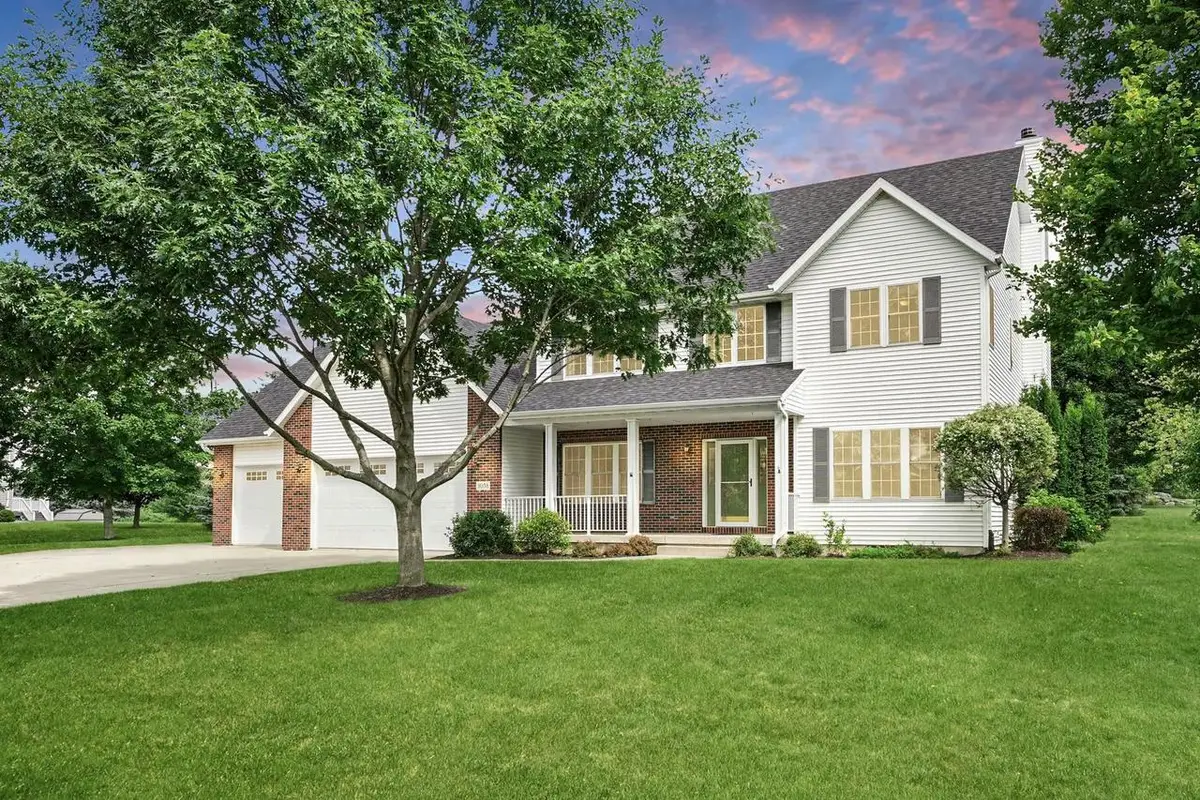 3058 Saddle Brooke Trail, Sun Prairie, WI 53590 - #1