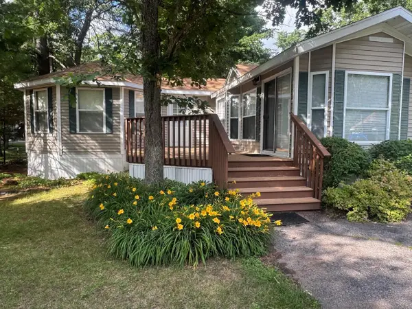 117 Woodhaven Drive #34, Wisconsin Dells, WI 53965