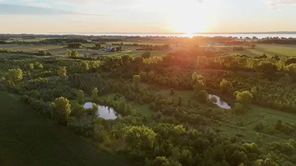 000 Kinker Road, Fond Du Lac, WI 54937