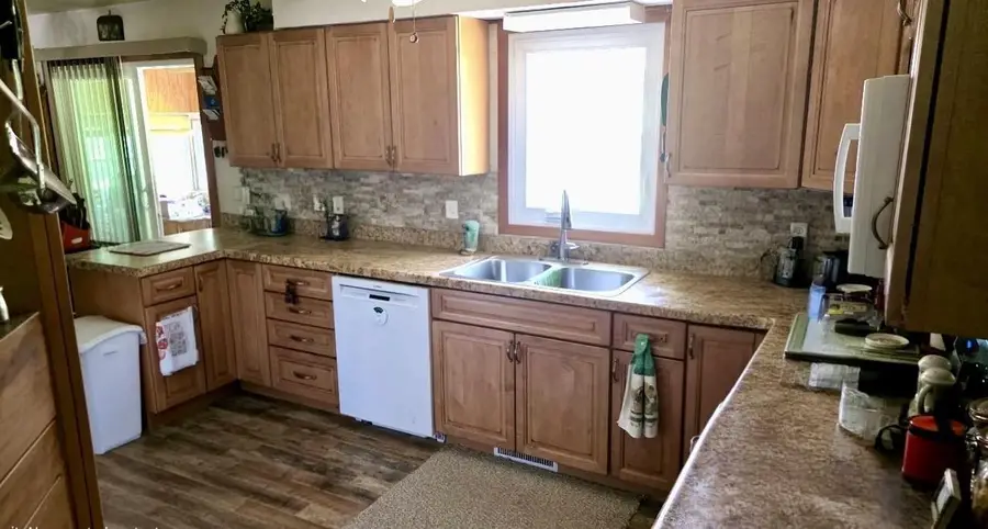 716 THOMAS Drive, Sun Prairie, WI 53590 - #2
