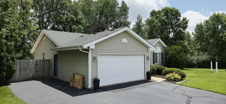 5003 TRAFFORD, Loves Park, IL 61111 - #3