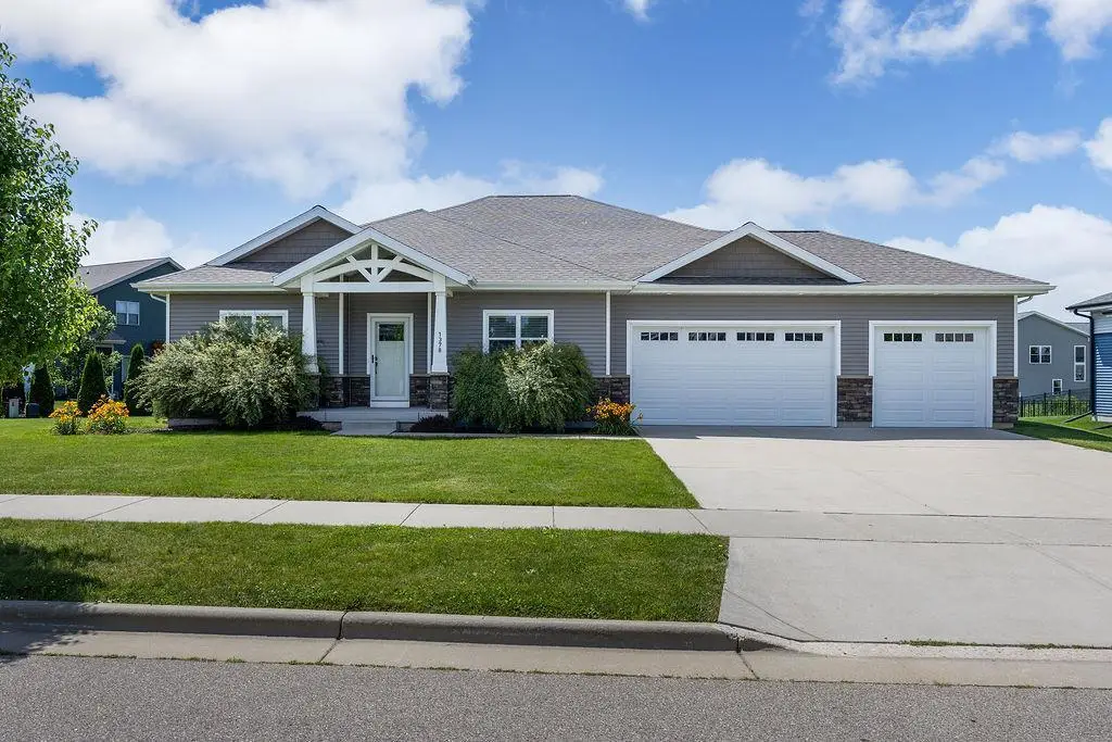 1378 Bunker Hill Drive, Sun Prairie, WI 53590 - #1