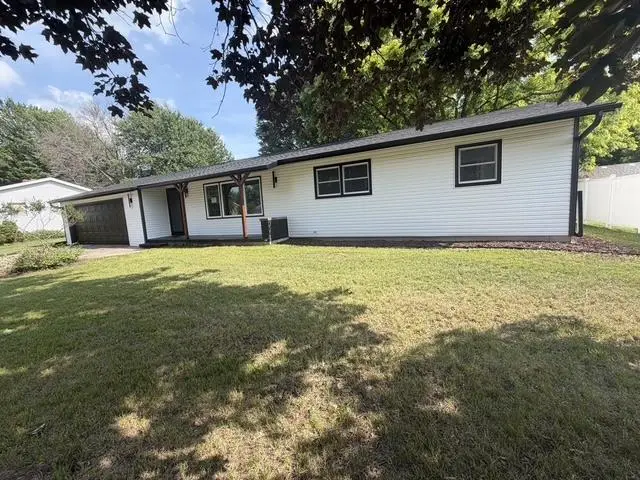 101 Sunset Drive, Clintonville, WI 54929 - #3