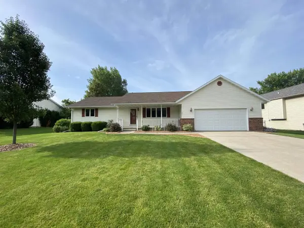 641 Meadow Lane, Columbus, WI 53925