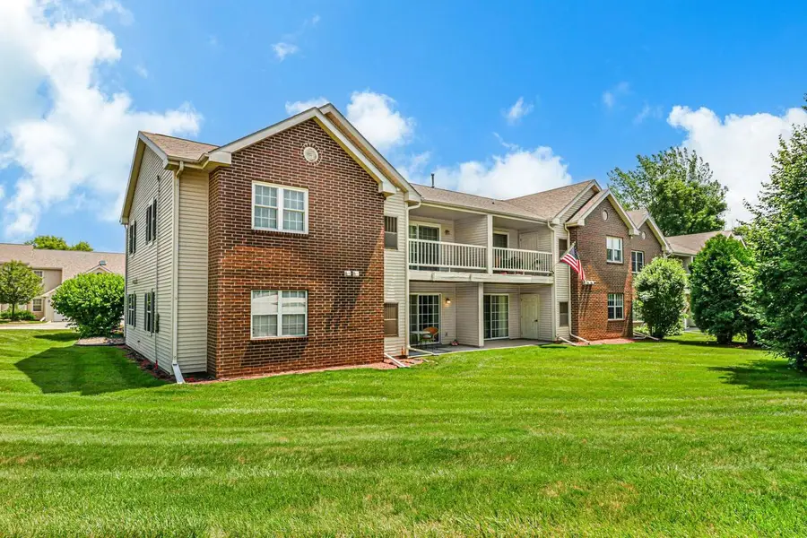 965 Park Street #101, Oregon, WI 53575 - #3