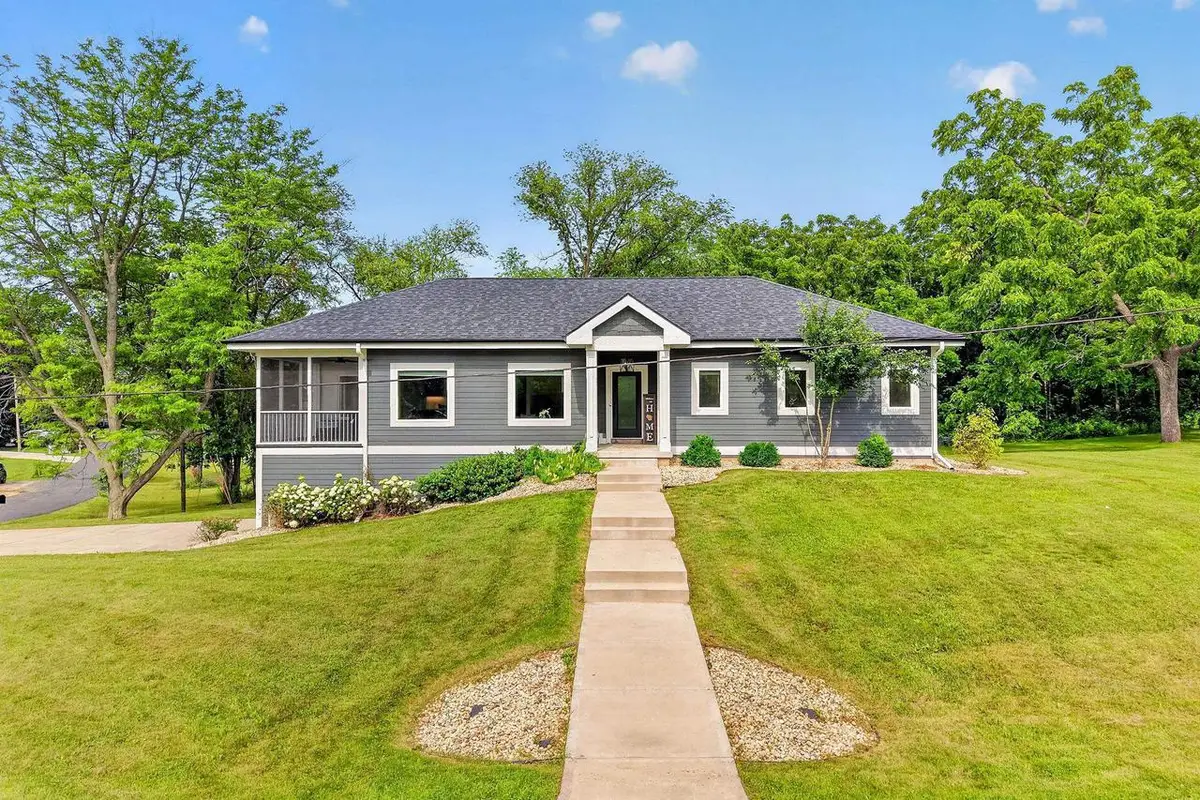713 Lake Wisconsin Drive, Merrimac, WI 53561 - #1