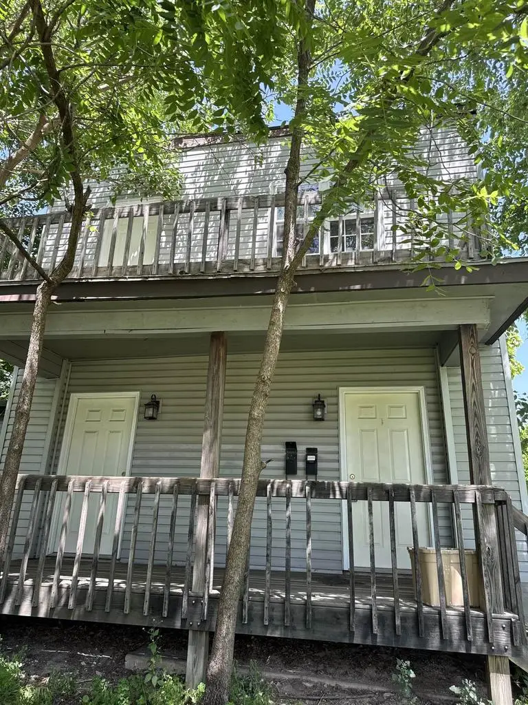 903 E 2nd Avenue, Brodhead, WI 53520 - #3