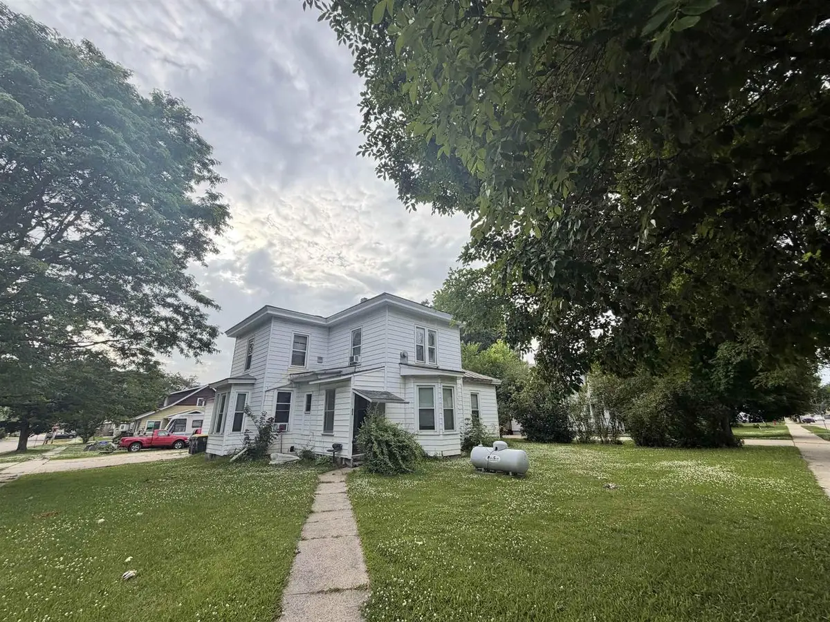 608 N Main Street, Richland Center, WI 53581 - #1