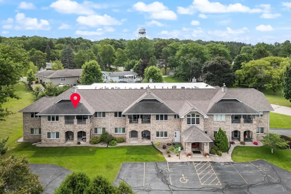778 Hillside Terrace #L, Ripon, WI 54971 - #1
