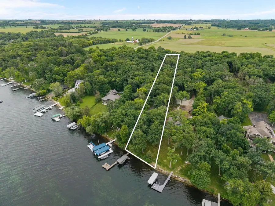 W1534 Sandstone Avenue, Green Lake, WI 54941 - #2