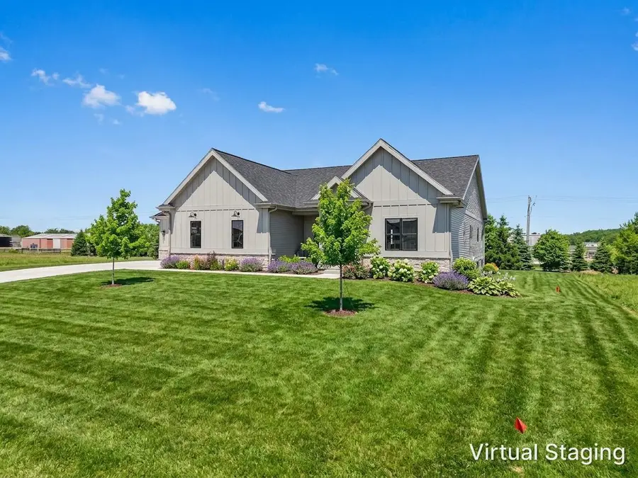 6854 Karolina Way, Sun Prairie, WI 53590 - #2