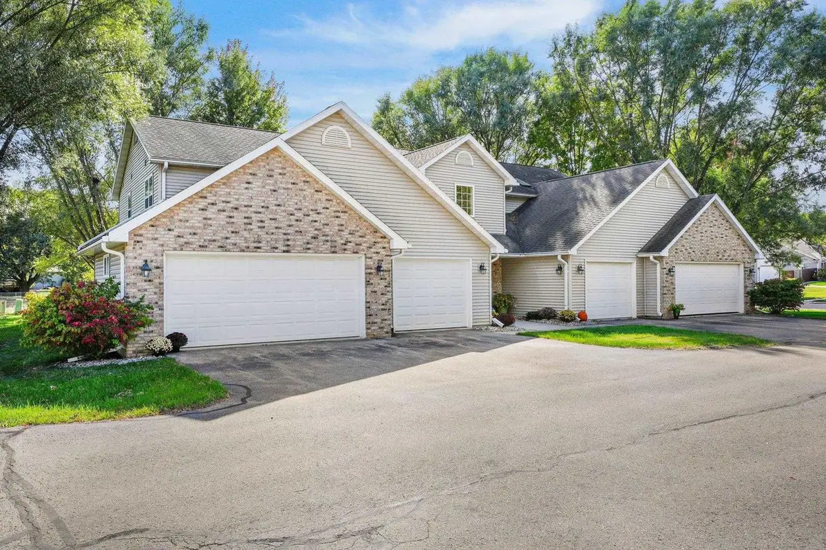 498 Cledell Street #2, Oregon, WI 53575 - #1