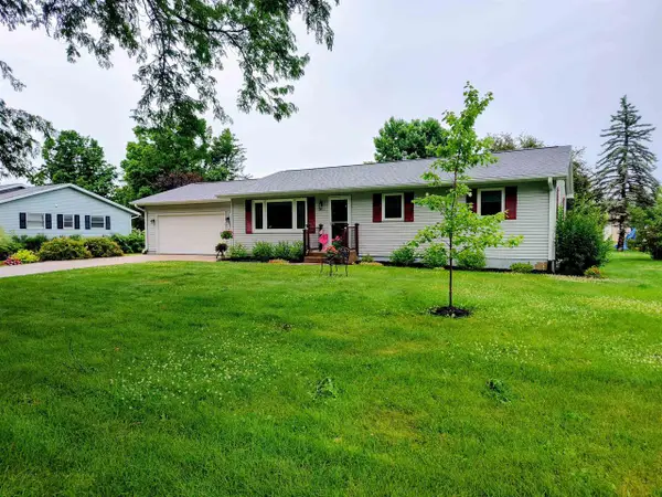 903 East Bluff St Street, Boscobel, WI 53805