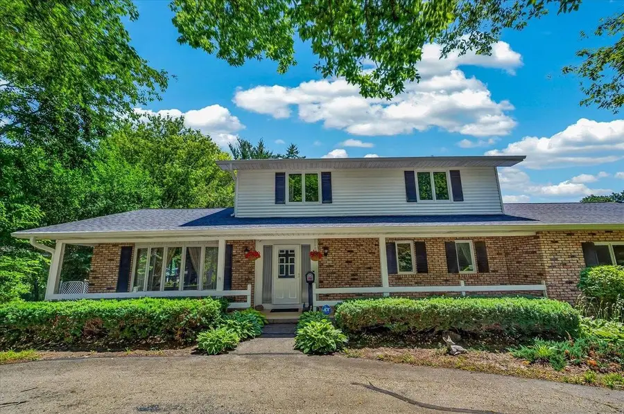 4538 Sundance Court, Cottage Grove, WI 53527 - #2