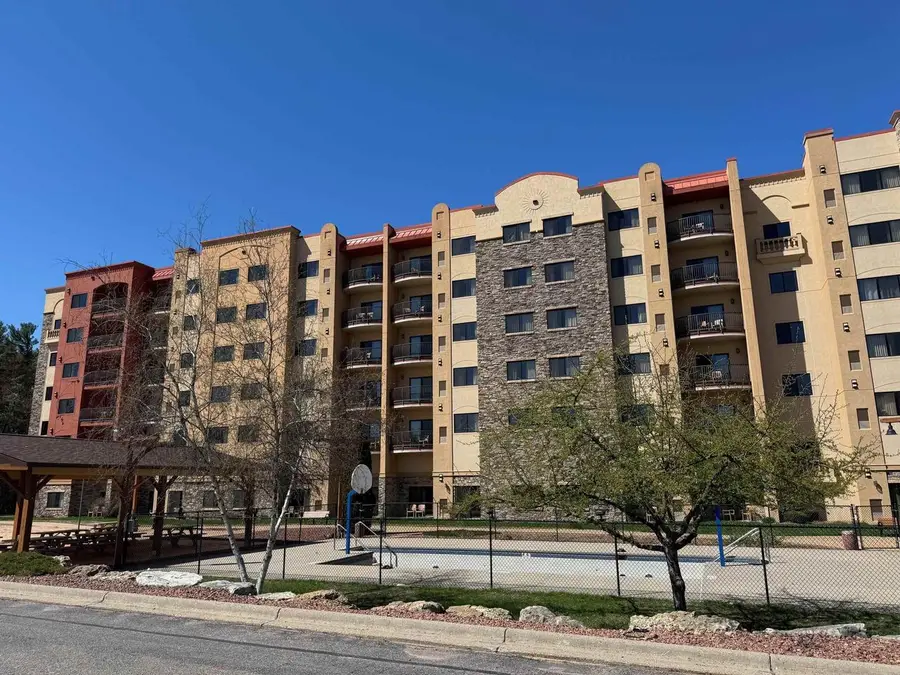 2411 River Road #2418, Wisconsin Dells, WI 53965 - #2