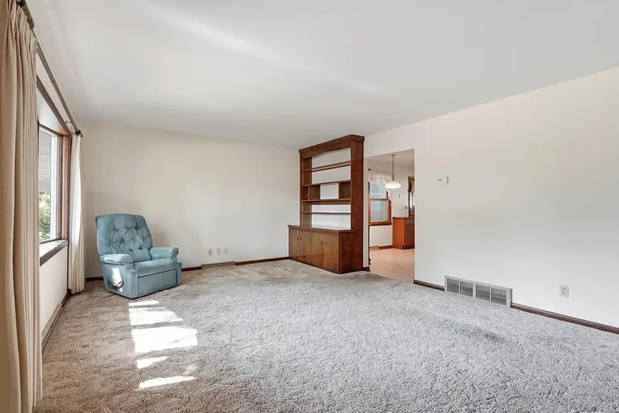 727 Jacquelyn Drive, Baraboo, WI 53913 - #3