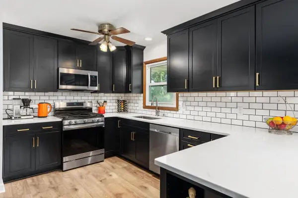 1011 Bay Ridge Road, Madison, WI 53716