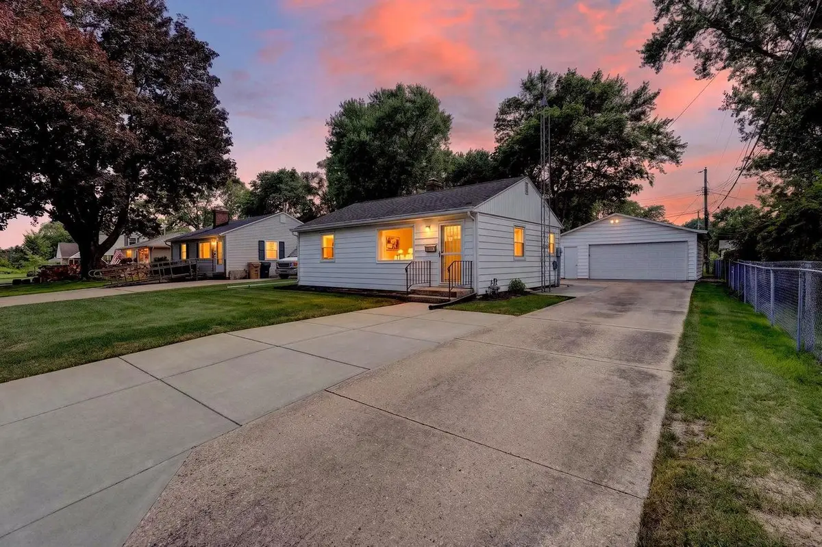 1322 Rosedale Avenue, Madison, WI 53714 - #1