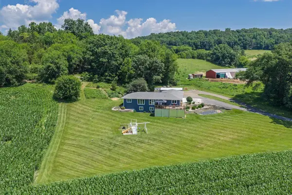 S11221 FOX Road, Sauk City, WI 53583