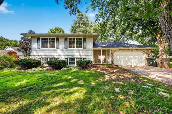 4506 Village Lane, Madison, WI 53704