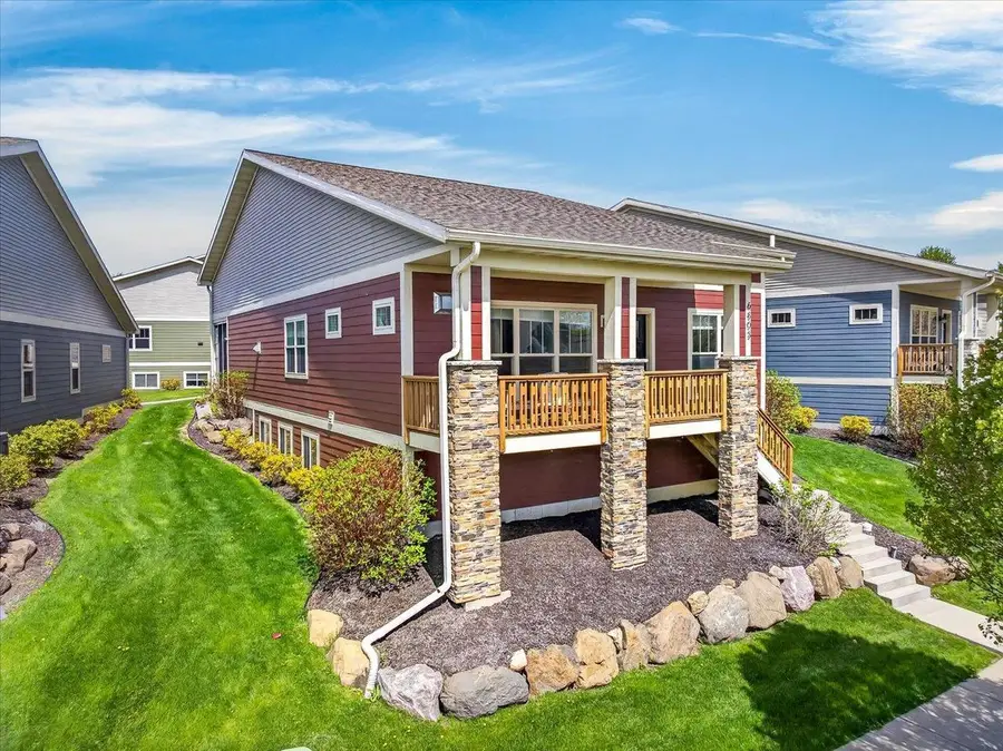 6803 Conservancy Plaza, Deforest, WI 53532 - #2