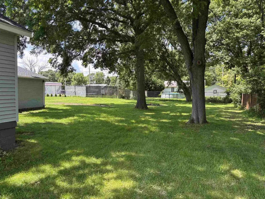 332 S Pine Street, Janesville, WI 53548 - #3