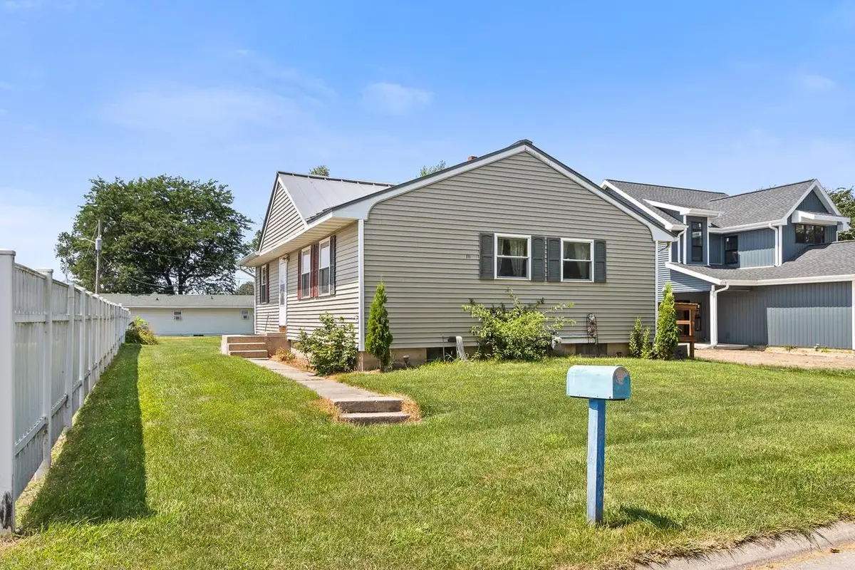 111 Superior Street, Portage, WI 53901 - #1