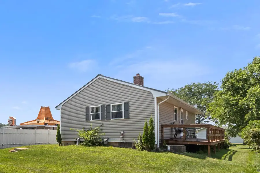 111 Superior Street, Portage, WI 53901 - #3