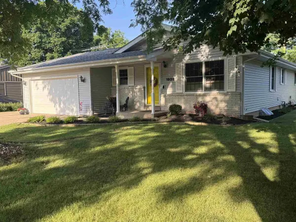 1938 Bootmaker Drive, Beloit, WI 53511