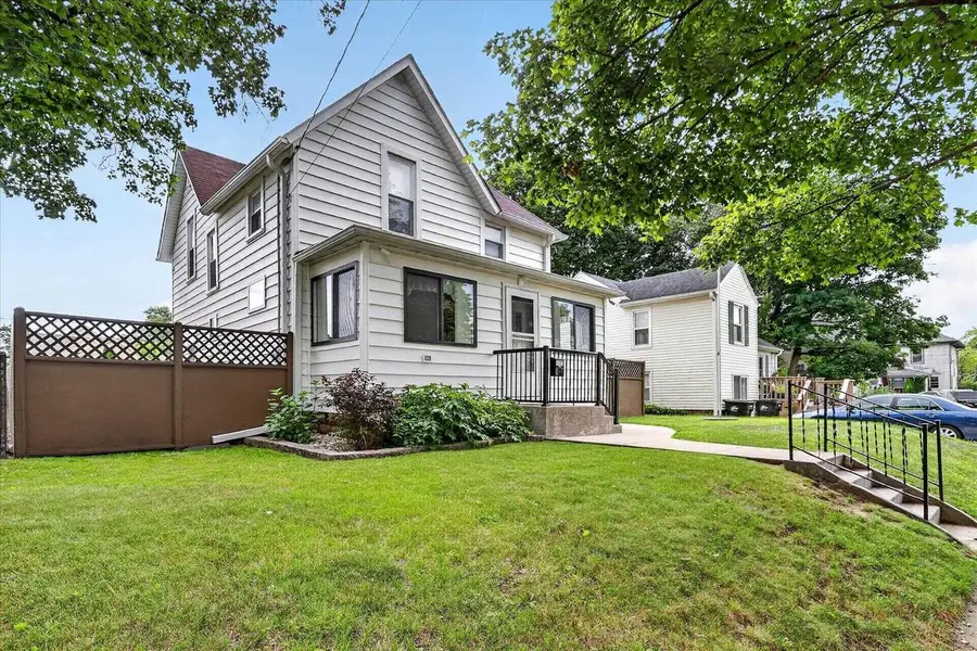 1123 8th Street, Beloit, WI 53511 - #2