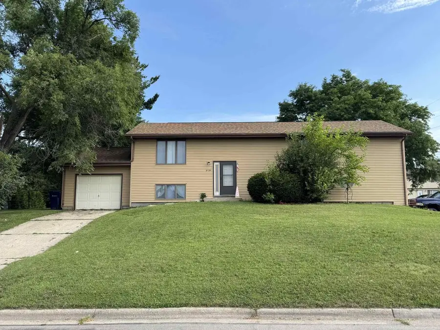 2626 Harvard Drive, Janesville, WI 53548 - #2
