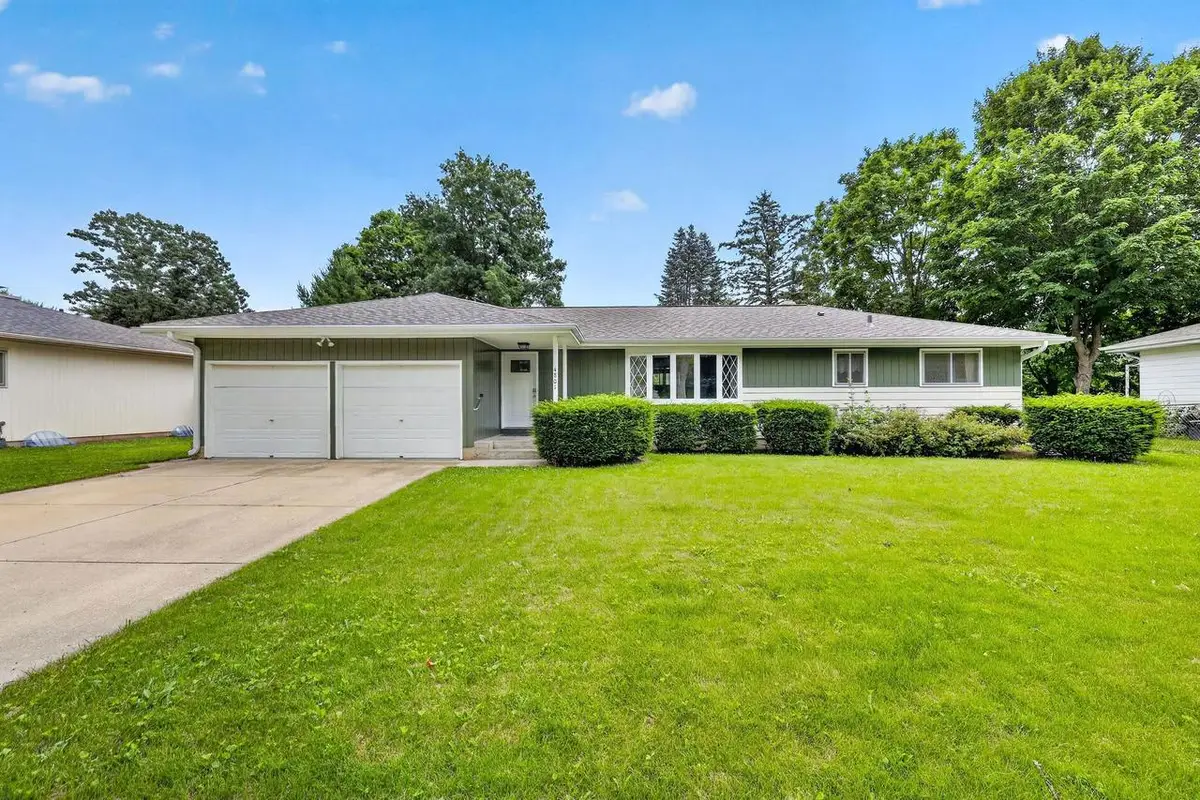 4801 Goldfinch Drive, Madison, WI 53714 - #1