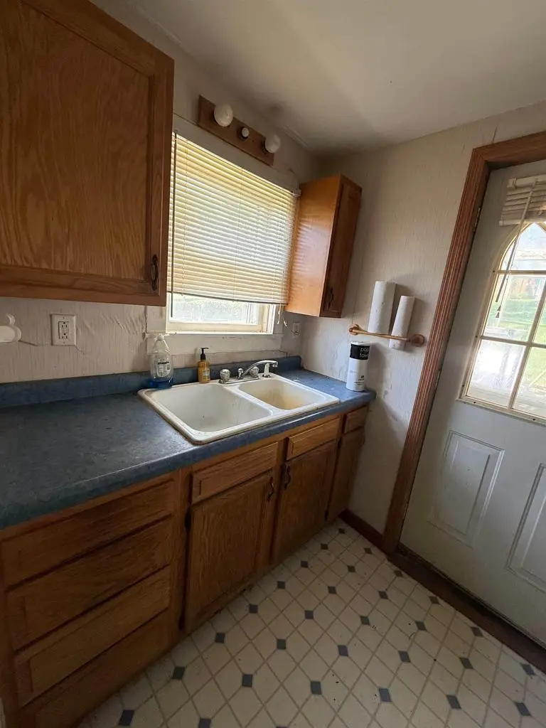 529 Mill Street, Bloomington, WI 53804 - #3