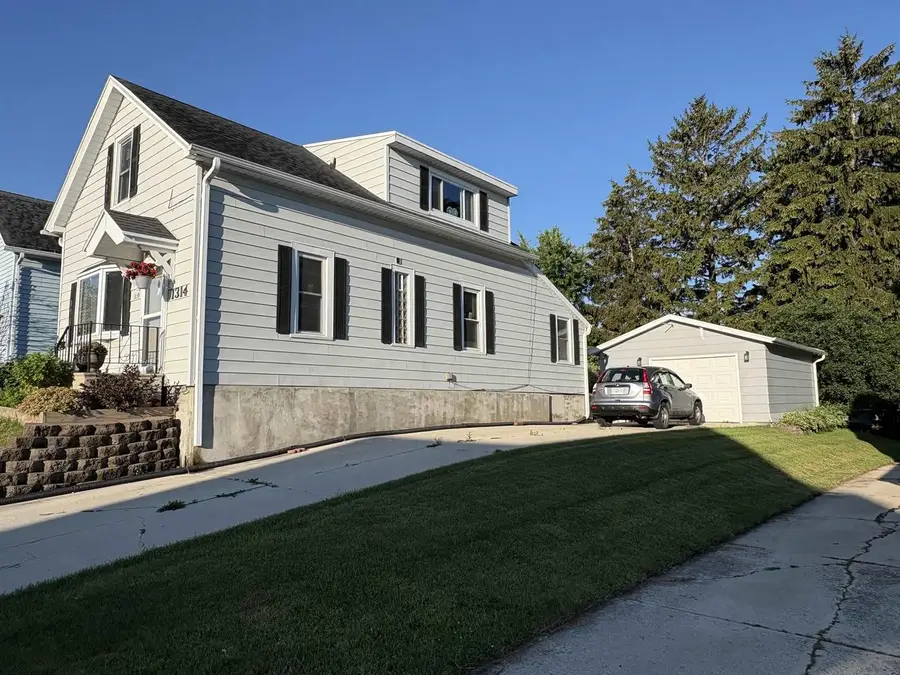 1314 S 24th Street, Sheboygan, WI 53081 - #3