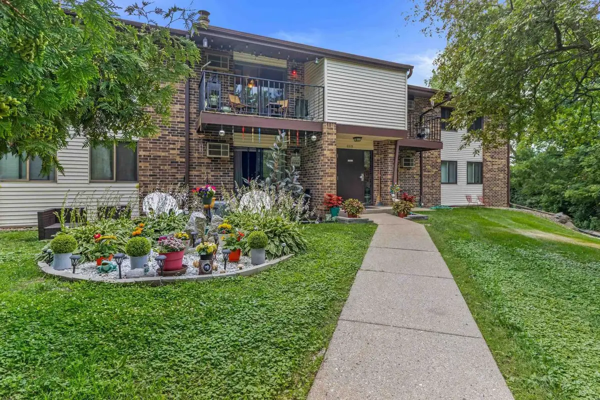1015 N Sunnyvale Lane #E, Madison, WI 53713 - #1