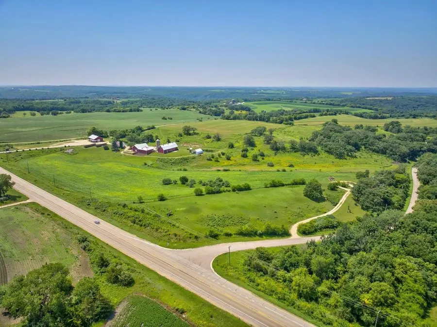 46.322 acres Norwegian Hollow Road, Dodgeville, WI 53533 - #2
