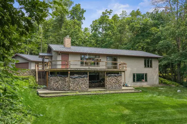 N8720 County Road CX, Portage, WI 53901