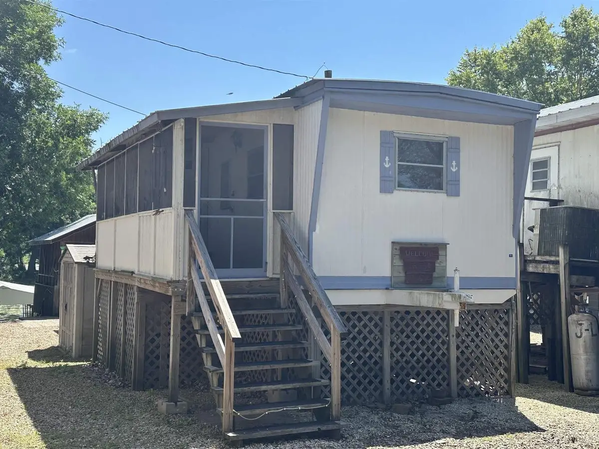 625 Hwy 364 #5S, Harpers Ferry, IA 52146 - #1