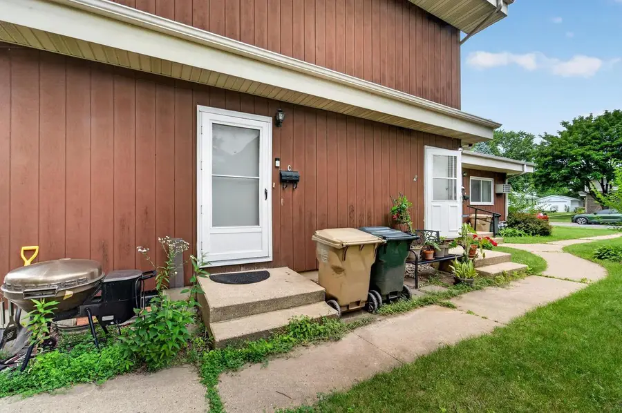 2837 Coolidge Street, Madison, WI 53704 - #2