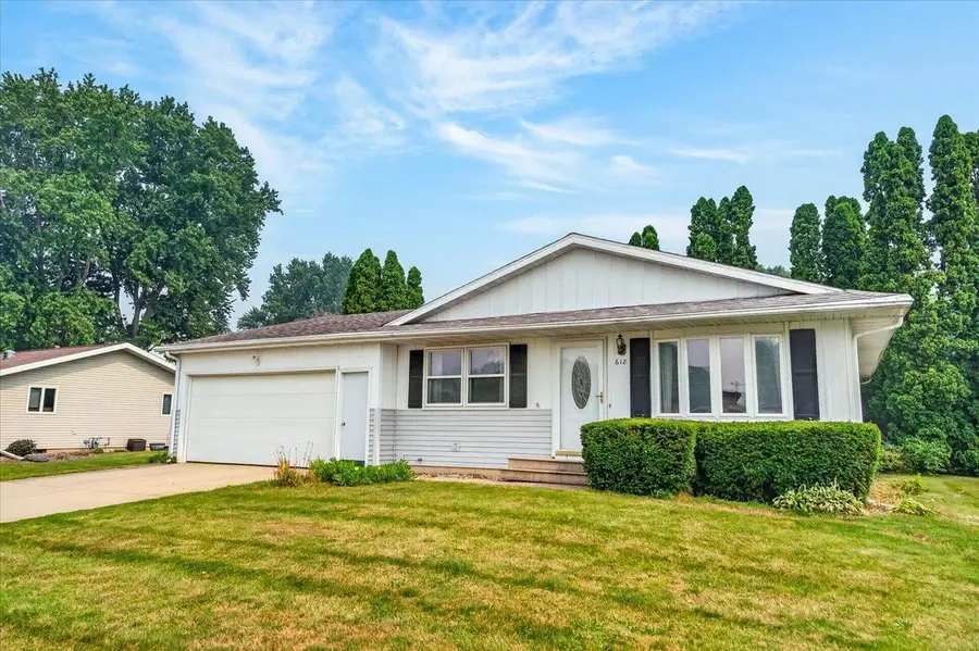 618 Jefferson Street, Deforest, WI 53532 - #2