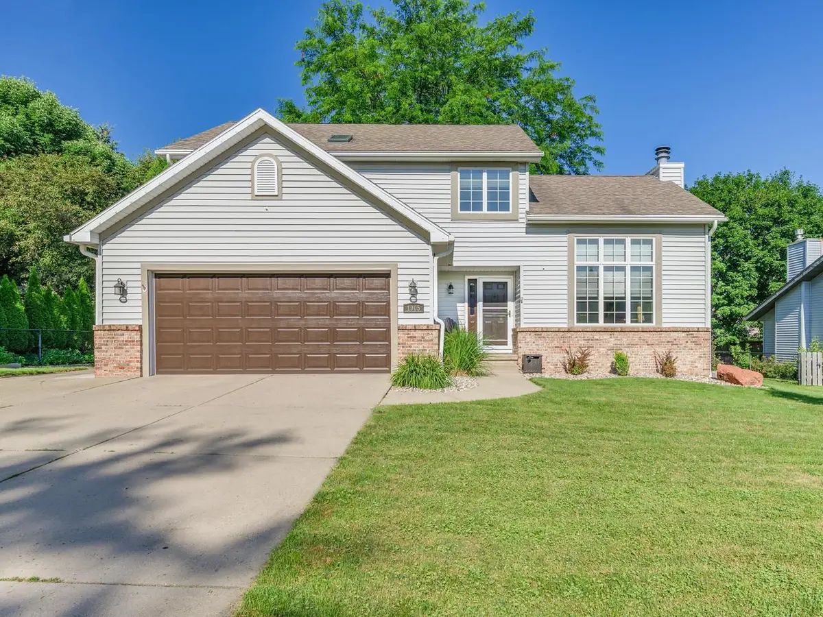 1905 Manchester Crossing, Waunakee, WI 53597 - #1