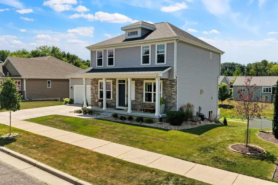 9521 Wild Prairie Trail, Verona, WI 53593 - #2