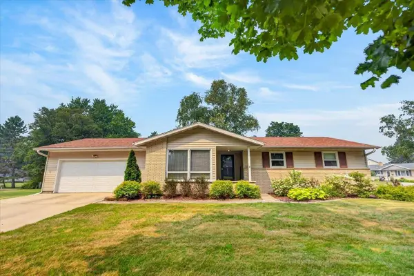602 Dix Street, Columbus, WI 53925