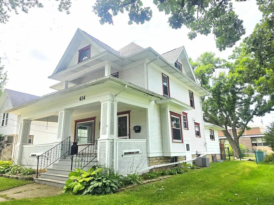414 Carrington Street, Waupun, WI 53963 - #3