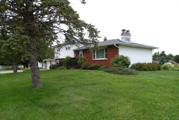 620 Grant Street, Platteville, WI 53818 - #3