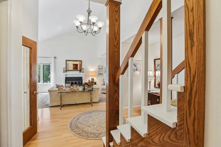 2 Oak Creek Trail, Madison, WI 53717 - #3