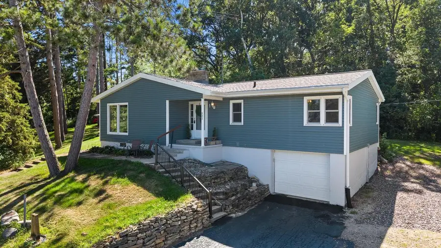 521 Wells Street, Rio, WI 53960 - #3